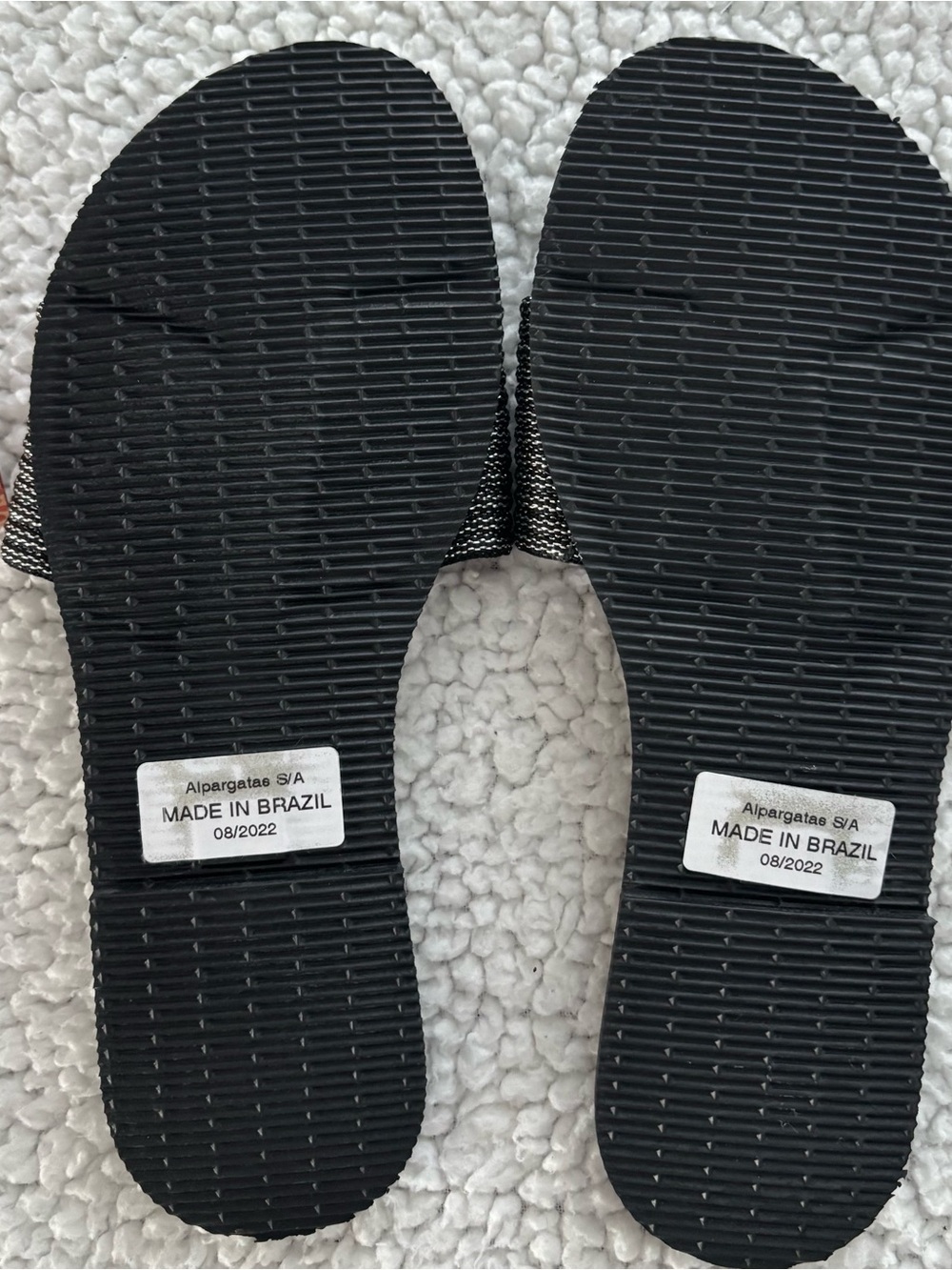 Havaianas Slides Size 37/38. Black/Silver. Brand New. With Tags - Picture 10 of 10
